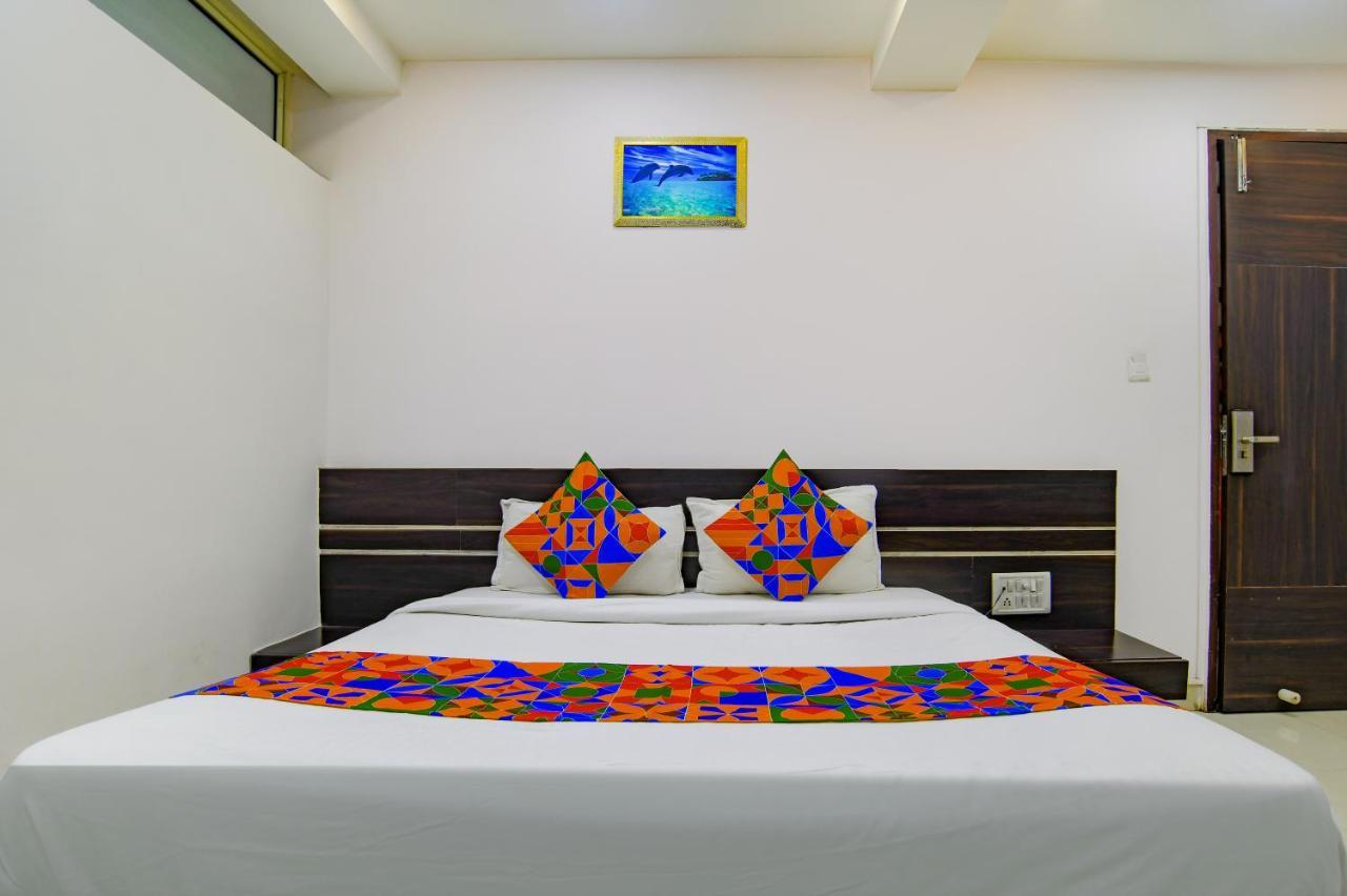 Fabhotel Grand Raj Indore Exteriör bild