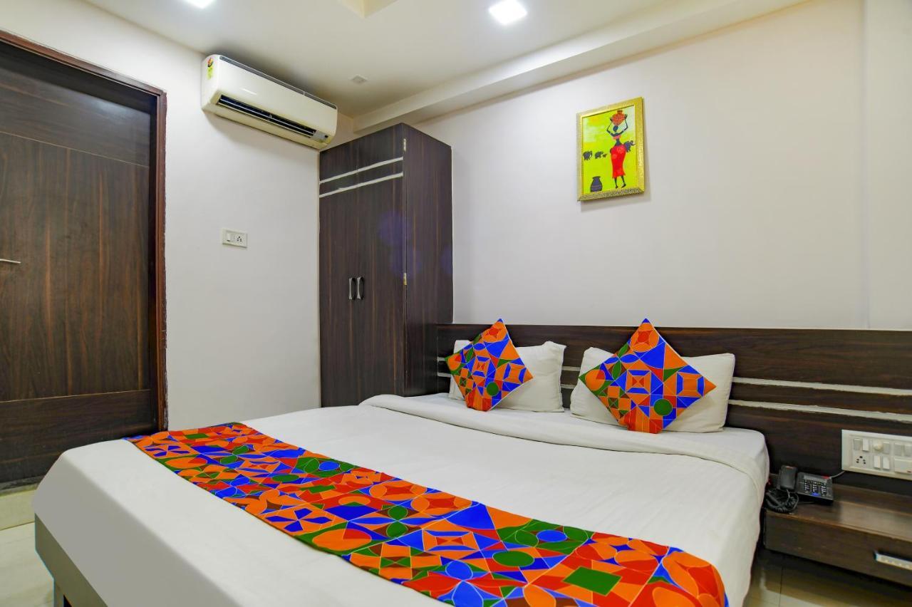 Fabhotel Grand Raj Indore Exteriör bild