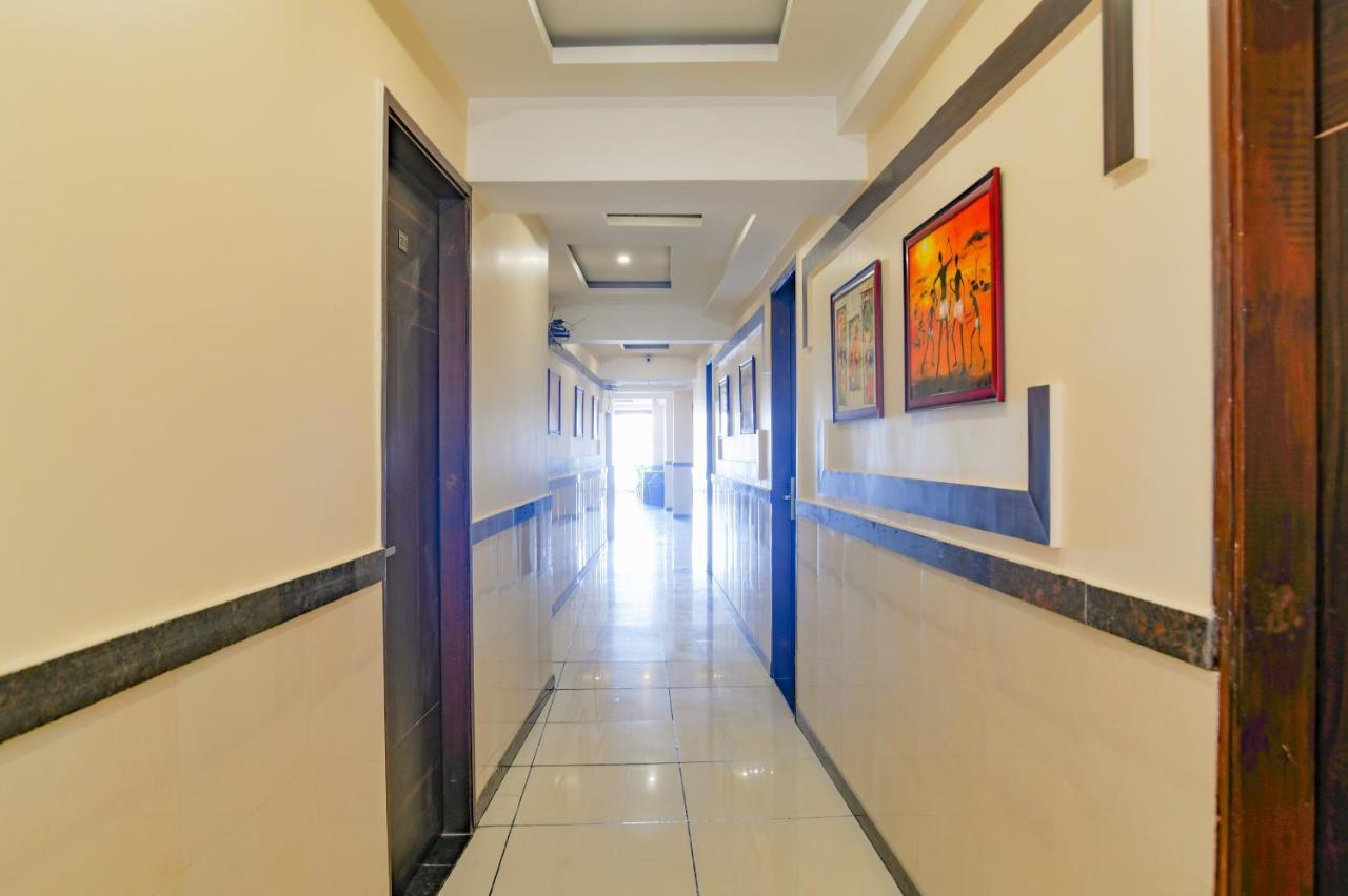 Fabhotel Grand Raj Indore Exteriör bild