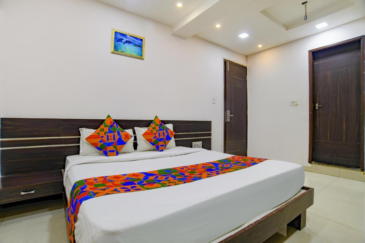 Fabhotel Grand Raj Indore Exteriör bild