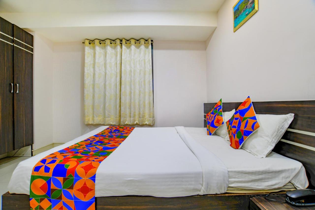 Fabhotel Grand Raj Indore Exteriör bild