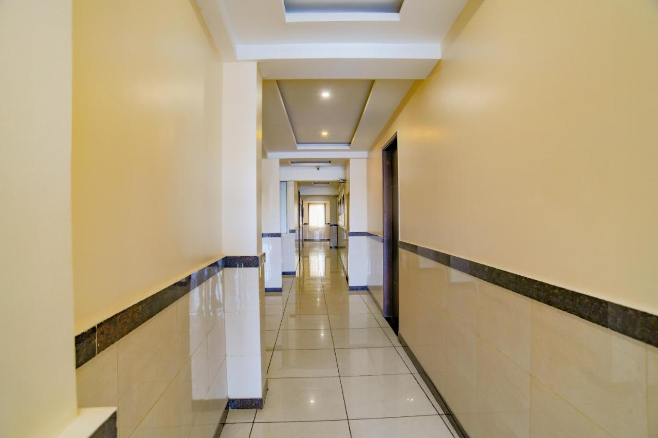 Fabhotel Grand Raj Indore Exteriör bild